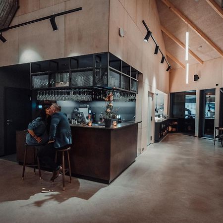 Hattvika Lodge Ballstad Eksteriør billede