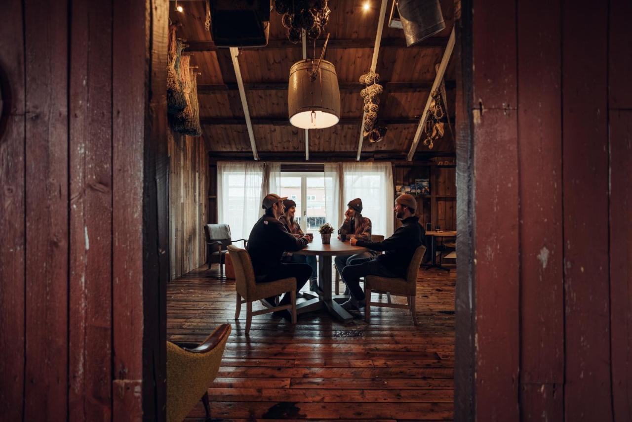 Hattvika Lodge Ballstad Eksteriør billede